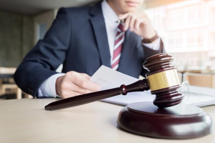 Стоимость услуг адвоката и юриста в Анапе